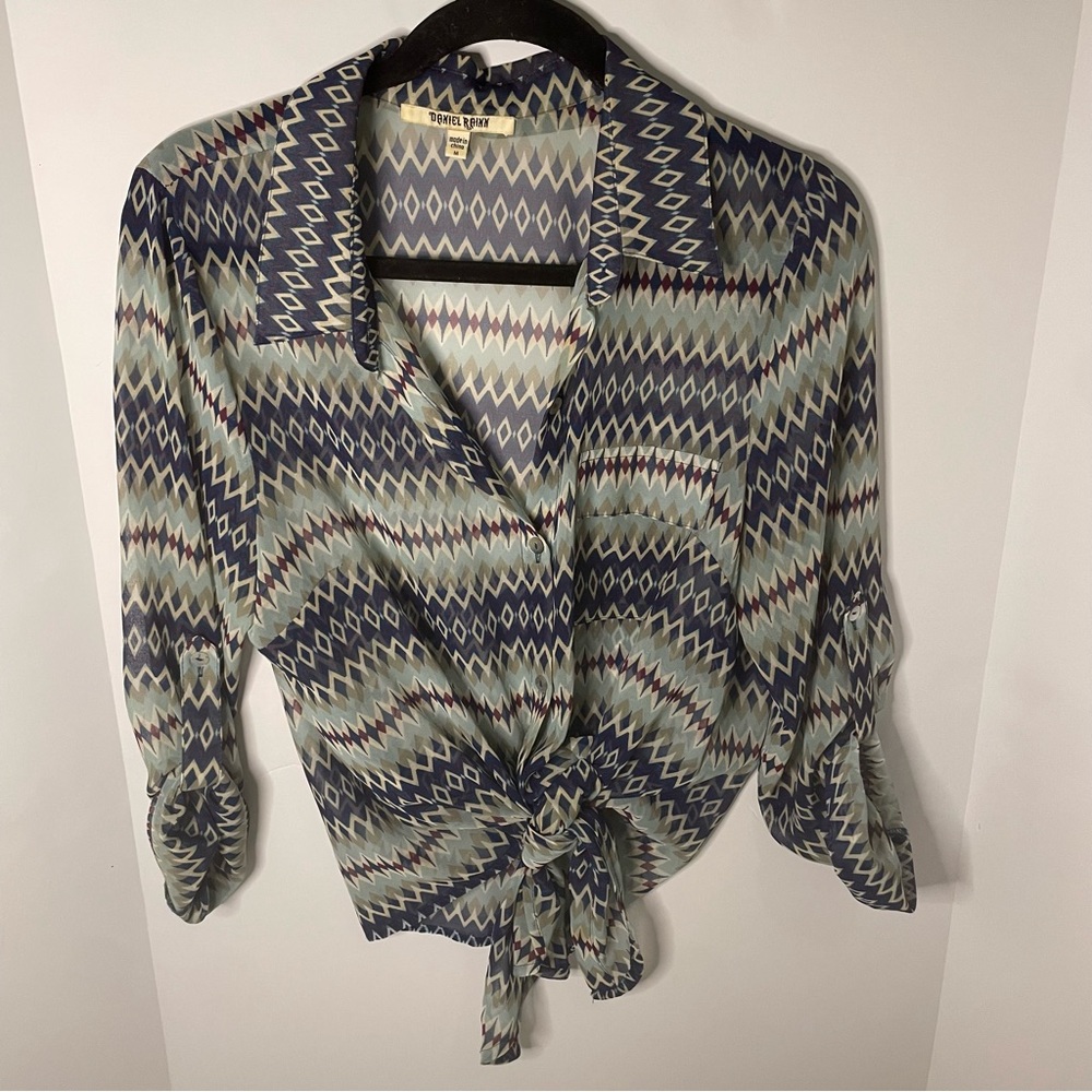 Vintage Button-Front Geometric Tie-Front Sheer Blouse-Navy Sage Tan Size Med